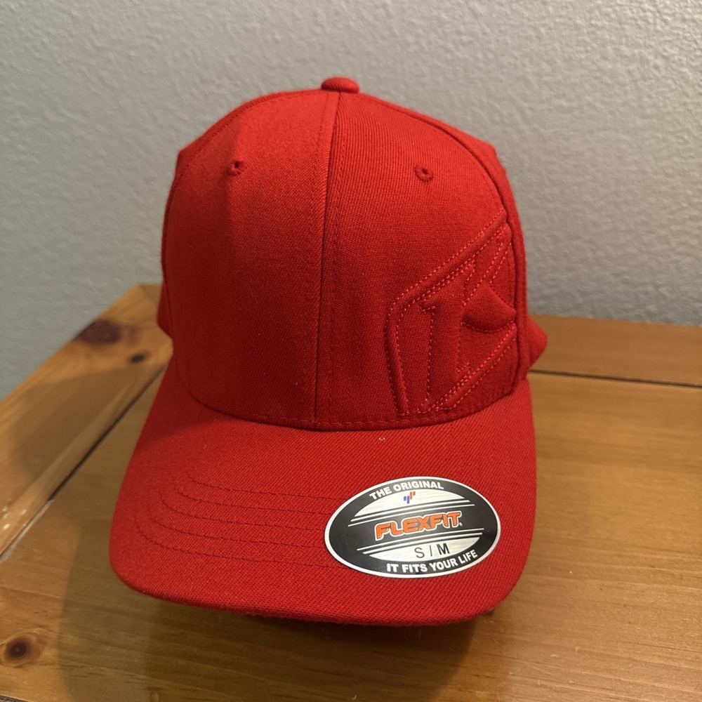 NWOT Klim Red Baseball Cap Acrylic Wool Flexfit Size S/M